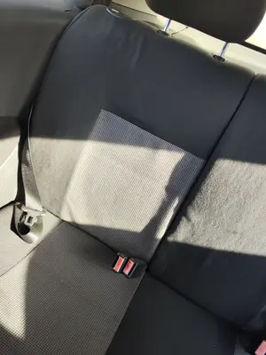 Foto de ASIENTO TRASERO MEDIO OPEL CORSA C 1.2 16V CAT (Z 12 XEP / LB4) (80 CV / 59 KW) foto 2