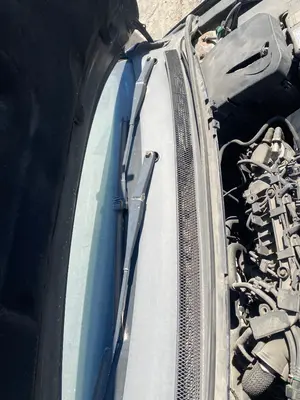 Foto de BRAZO LIMPIA DELANTERO DERECHO FORD FOCUS SPORTBREAK (CB4)