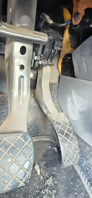 Foto de POTENCIOMETRO PEDAL SEAT IBIZA BERLINA (6J5) 1.4 TDI (80 CV / 59 KW)