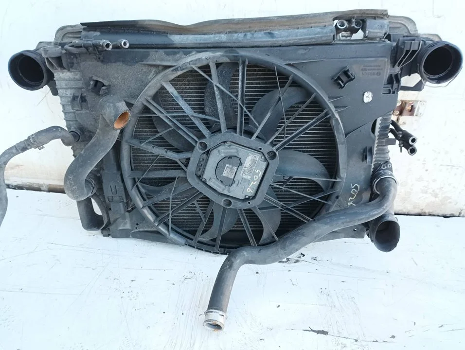 Foto de ELECTROVENTILADOR MERCEDES-BENZ CLS (BM 219) 3.0 CDI CAT (224 CV / 165 KW) referencia A2115001693