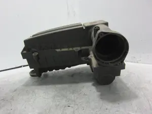 Foto de CAJA FILTRO AIRE SEAT LEON (1P1) 1.9 TDI (105 CV / 77 KW) referencia 1K0129620D foto 5