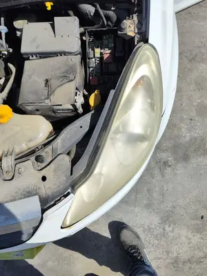 Foto de FARO IZQUIERDO OPEL CORSA D 1.3 16V CDTI (75 CV / 55 KW) referencia 93189357 foto 5