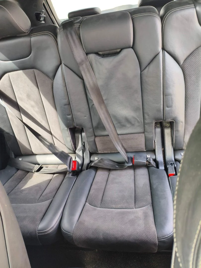 Foto de ASIENTO TRASERO MEDIO AUDI SQ7 (4MB) 4.0 V8 TDI (435 CV / 320 KW)
