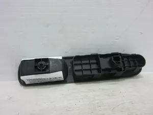 Foto de MANDO ELEVALUNAS DELANTERO DERECHO PEUGEOT 307 (S1)(04.2001) 2.0 HDi FAP CAT (107 CV / 79 KW) referencia 96351625X foto 4