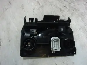Foto de INTERRUPTOR RENAULT ESPACE IV (JK0) referencia 8200144857 foto 8
