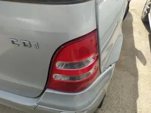 Foto de PILOTO TRASERO DERECHO MERCEDES-BENZ CLASE A (BM 168) 1.7 CDI Diesel CAT (95 CV / 70 KW) referencia A1688202864