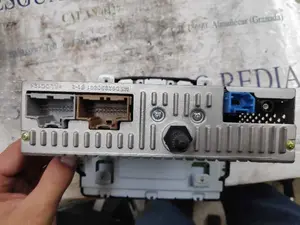 Foto de SISTEMA AUDIO / RADIO CD OPEL CORSA E 1.3 16V CDTI (95 CV / 70 KW) referencia 555343750 foto 2