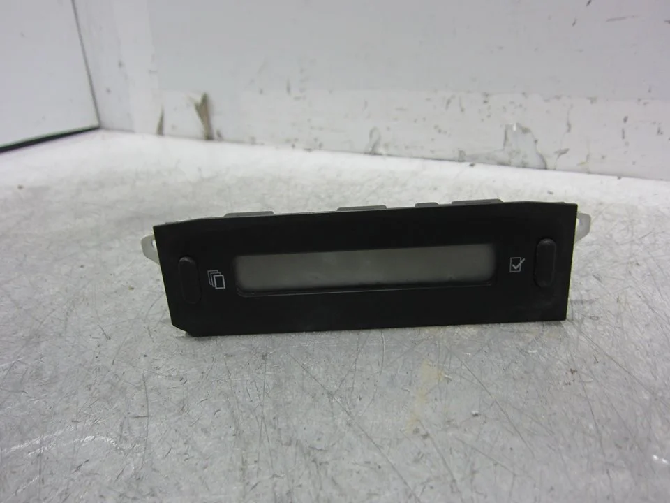 Foto de PANTALLA MULTIFUNCION CITROEN C3 1.4 (73 CV / 54 KW) referencia 9647409477