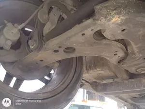 Foto de BRAZO SUSPENSION DELANTERO DERECHO SEAT LEON (1M1) 1.9 TDI (110 CV / 81 KW)