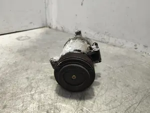 Foto de COMPRESOR AIRE ACONDICIONADO BMW SERIE 3 COMPACTO (E46) 1.8 16V (116 CV / 85 KW) referencia 64526908660