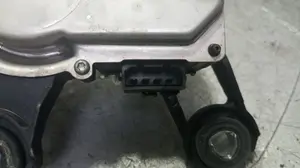 Foto de MOTOR LIMPIA TRASERO AUDI A4 AVANT (8E) 3.0 V6 24V TDI (233 CV / 171 KW) referencia 8E955711E foto 2