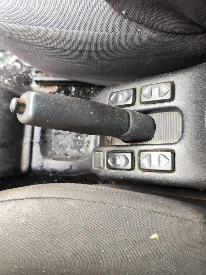 Foto de PALANCA FRENO LAND ROVER FREELANDER (LN) 2.0 Td4 CAT (109 CV / 80 KW)