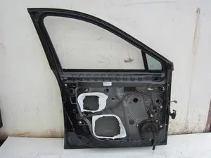 Foto de PUERTA DELANTERA IZQUIERDA RENAULT SCENIC III (JZ) 1.6 dCi Diesel FAP (131 CV / 96 KW) foto 7