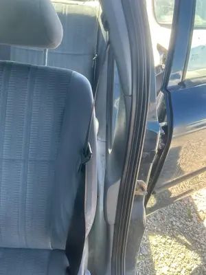 Foto de CINTURON SEGURIDAD DELANTERO DERECHO FORD MONDEO FD BERL./TURNIER 1.8 16V CAT (116 CV / 85 KW)