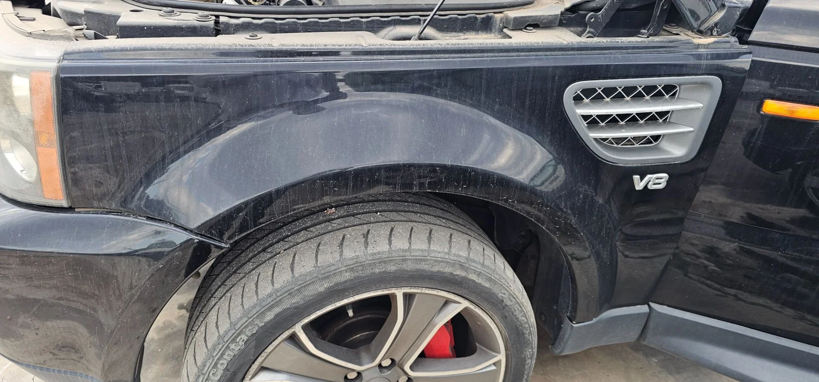Foto de ALETA DELANTERA IZQUIERDA LAND ROVER RANGE ROVER SPORT 2.7 Td V6 CAT (190 CV / 140 KW) referencia LR015037