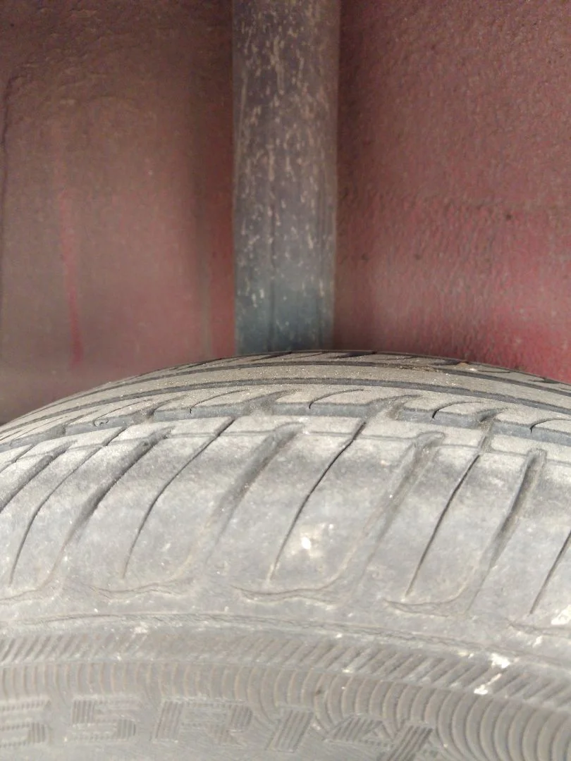 Foto de AMORTIGUADOR TRASERO DERECHO PEUGEOT 107 1.0 CAT (384F) (68 CV / 50 KW)