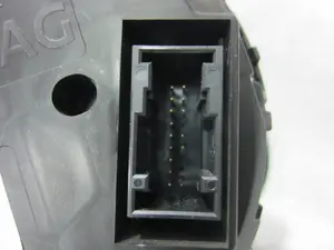 Foto de CUADRO INSTRUMENTOS SEAT LEON (5F1) 1.6 TDI (105 CV / 77 KW) referencia 5F0920861A foto 2