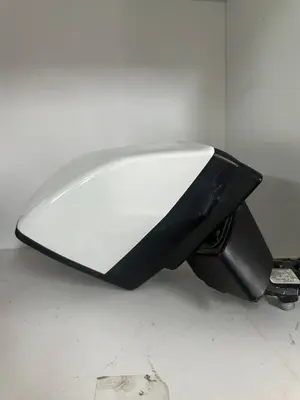 Foto de RETROVISOR IZQUIERDO AUDI SQ7 (4MB) 4.0 V8 TDI (435 CV / 320 KW) foto 3