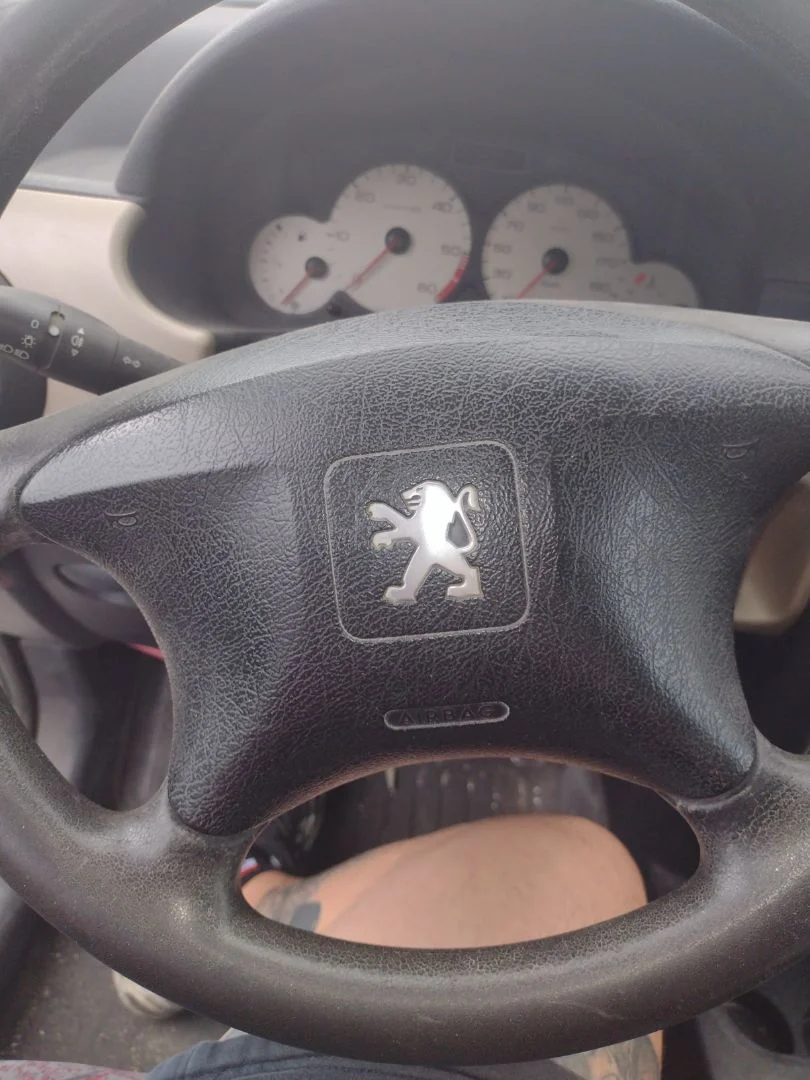 Foto de AIRBAG DELANTERO IZQUIERDO PEUGEOT PARTNER (S2) 1.9 Diesel (69 CV / 51 KW)