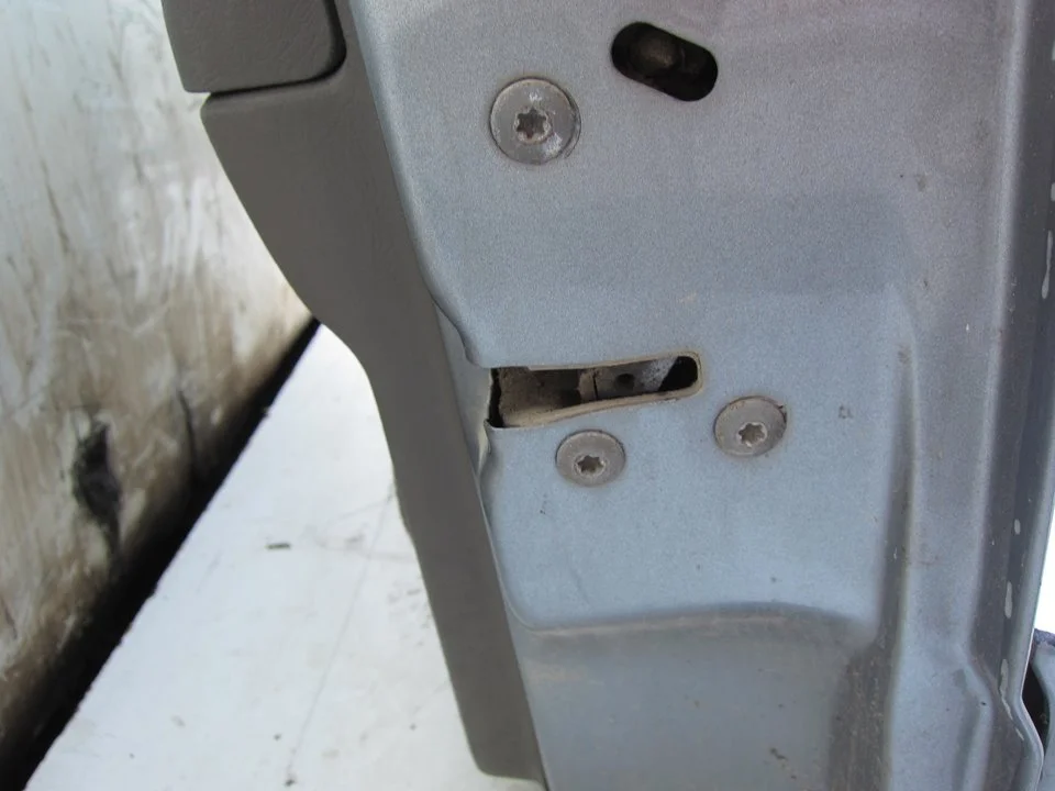 Foto de CERRADURA PUERTA DELANTERA DERECHA CHRYSLER JEEP GR.CHEROKEE (ZJ)/(Z) 5.2 V8 CAT (211 CV / 155 KW)