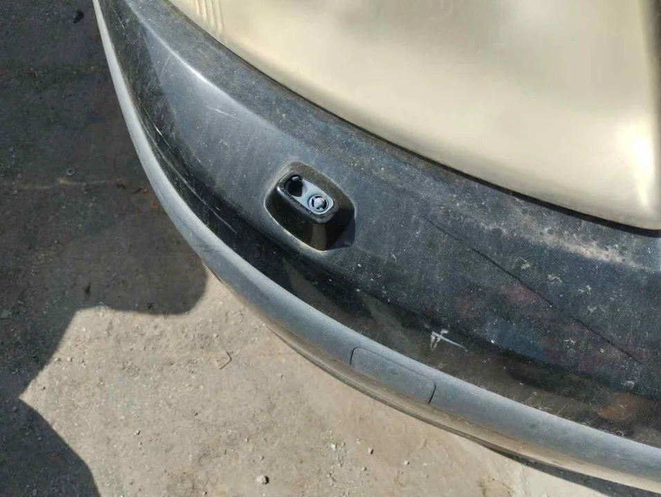 Foto de LIMPIA FAROS XENON SAAB 9-3 BERLINA 1.9 TiD CAT (150 CV / 110 KW)