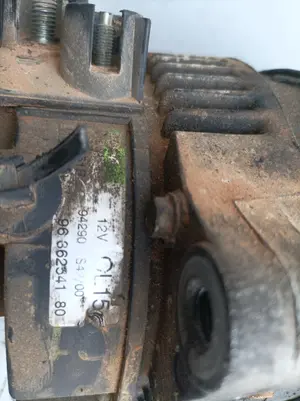 Foto de ALTERNADOR PEUGEOT 307 (S1)(04.2001) referencia 9636254180 foto 4