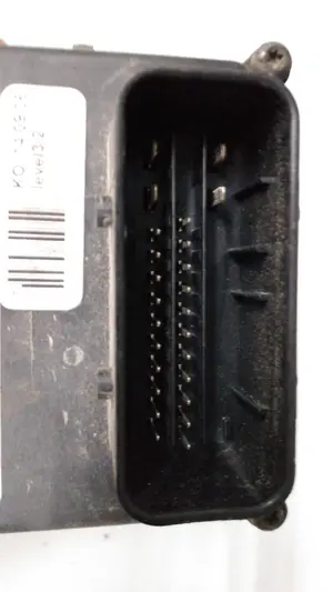 Foto de ABS PEUGEOT 407 2.0 16V CAT (RFJ / EW10A) (140 CV / 103 KW) referencia 15710605 foto 2