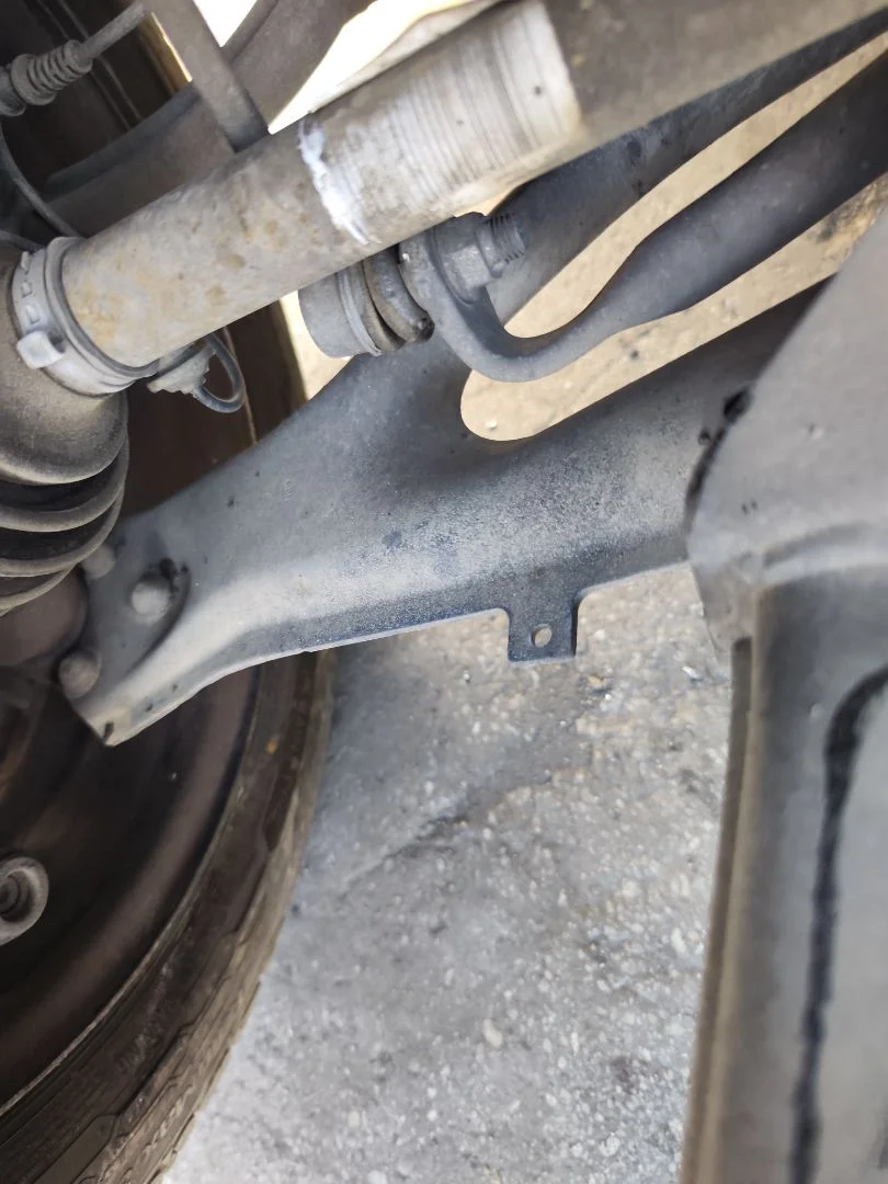 Foto de BRAZO SUSPENSION DELANTERO DERECHO MERCEDES-BENZ VITO FURGÓN (447) 1.6 CDI CAT (114 CV / 84 KW) referencia A4473307600