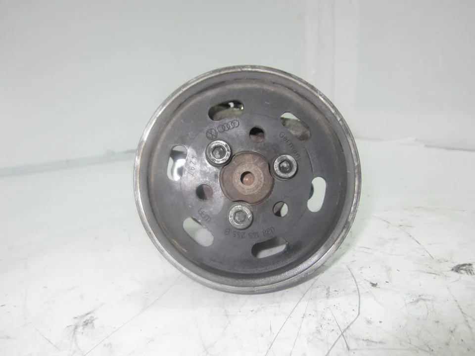 Foto de BOMBA DIRECCION SKODA OCTAVIA COMBI (1U5) referencia 038145255B