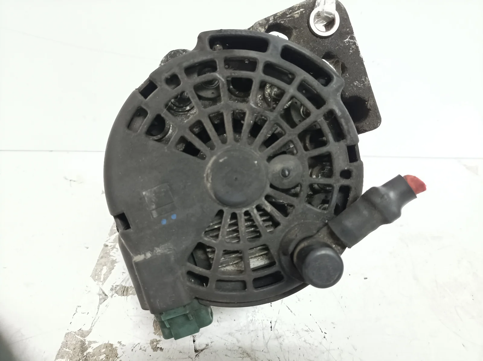 Foto de ALTERNADOR OPEL ZAFIRA B 1.7 16V CDTI (110 CV / 81 KW) referencia 8980311541
