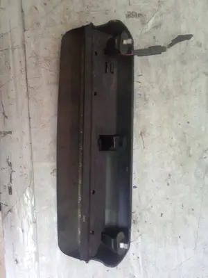 Foto de LUZ CENTRAL DE FRENO OPEL CORSA C 1.7 16V DI CAT (Y 17 DTL / LK8) (65 CV / 48 KW) referencia 09114502 foto 2
