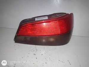Foto de PILOTO TRASERO DERECHO PEUGEOT 306 3/5 PT. / 4 PT. (S2) referencia 2321