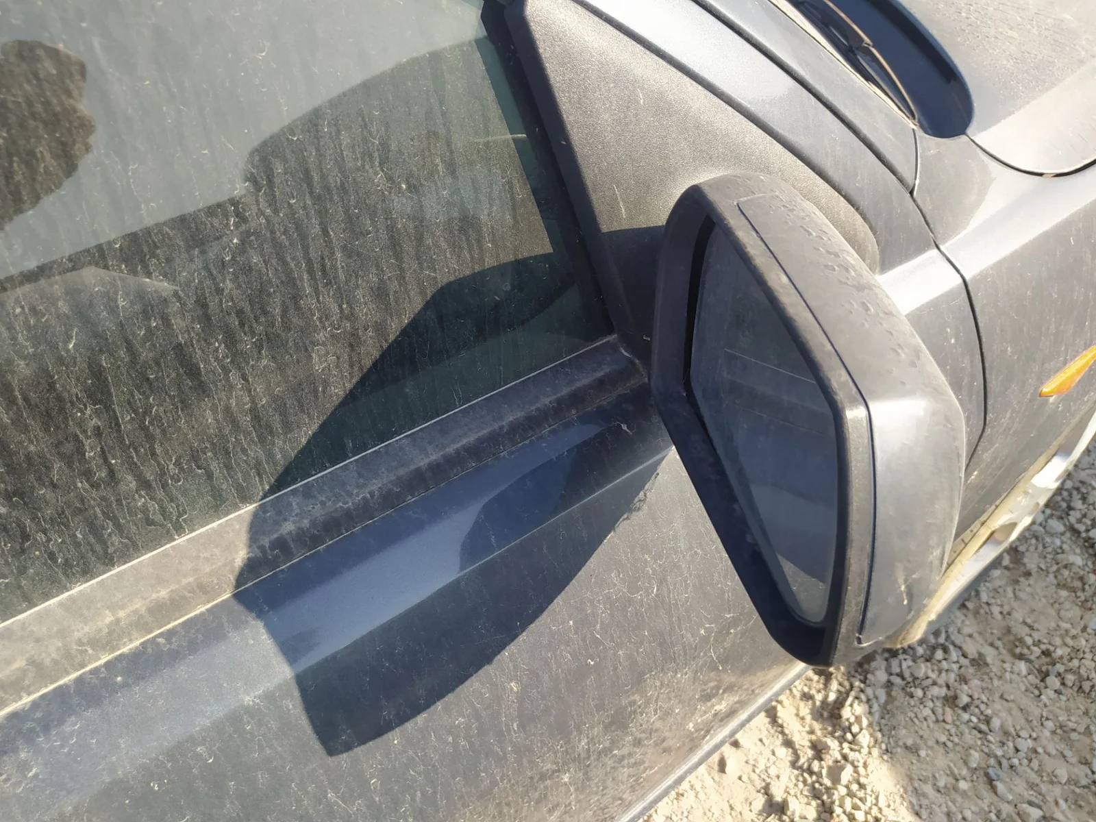 Foto de RETROVISOR DERECHO FORD MONDEO TURNIER (GE) 2.0 TDCi TD CAT (116 CV / 85 KW) referencia 1232184