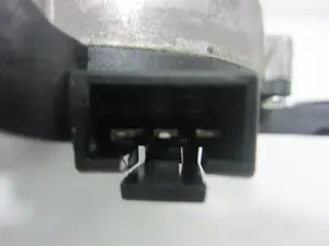 Foto de MOTOR LIMPIA TRASERO OPEL ASTRA H BERLINA 1.4 16V (90 CV / 66 KW) referencia 13105981 foto 5