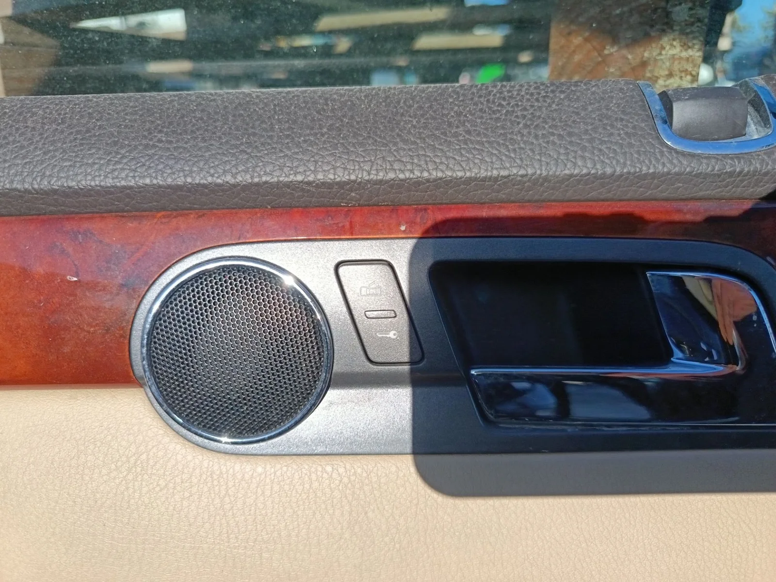 Foto de MANETA INTERIOR TRASERA DERECHA VOLKSWAGEN PHAETON (3D2/3D8) 6.0 W12 48V CAT (BAN) (420 CV / 309 KW)