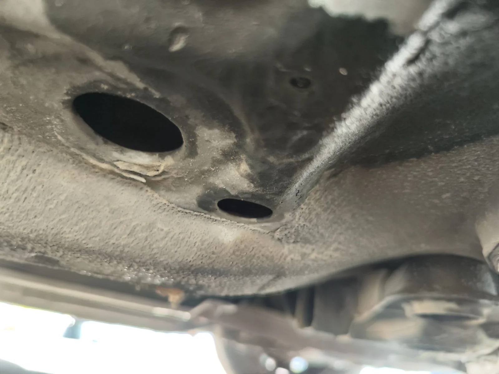 Foto de TUBO ESCAPE TRASERO OPEL CORSA C 1.2 16V CAT (Z 12 XE / LW4) (75 CV / 55 KW)