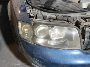 Foto de FARO DERECHO AUDI A4 BERLINA (8E)