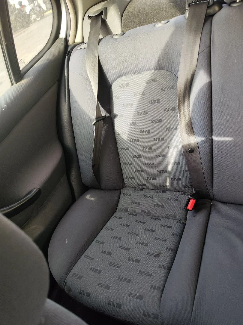 Foto de ASIENTOS TRASERO DERECHO SEAT LEON (1M1) 1.6 (101 CV / 74 KW) referencia 1M0885806AKFKZ