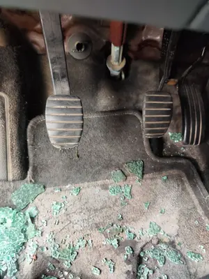 Foto de PEDAL EMBRAGUE RENAULT MEGANE II GRANDTOUR 1.5 dCi Diesel CAT (86 CV / 63 KW)