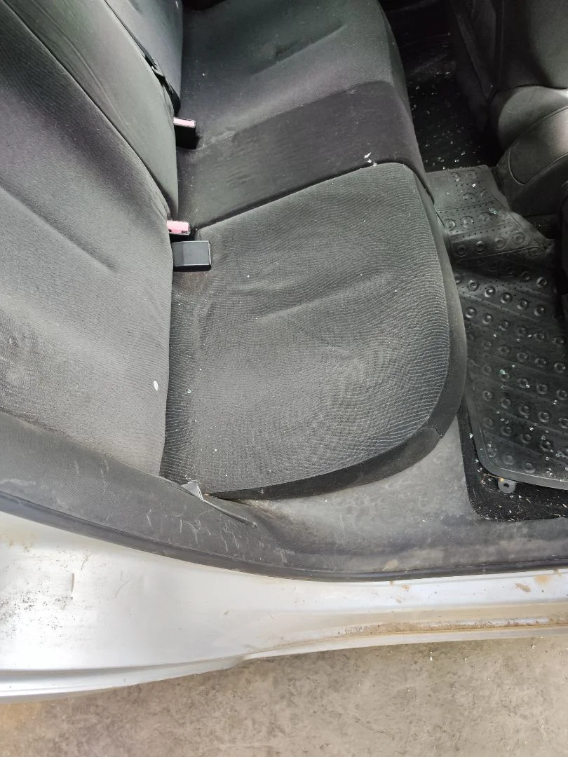 Foto de ASIENTOS TRASERO DERECHO CITROEN C4 BERLINA 1.6 16V HDi (90 CV / 66 KW)