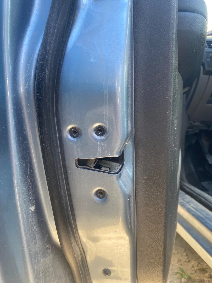 Foto de CERRADURA PUERTA DELANTERA IZQUIERDA FORD FOCUS C-MAX (CAP)(2003) 1.6 TDCi CAT (109 CV / 80 KW)