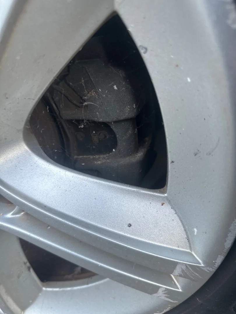 Foto de PINZA DE FRENO DELANTERA DERECHA SAAB 9-3 BERLINA 1.9 TiD CAT (150 CV / 110 KW)