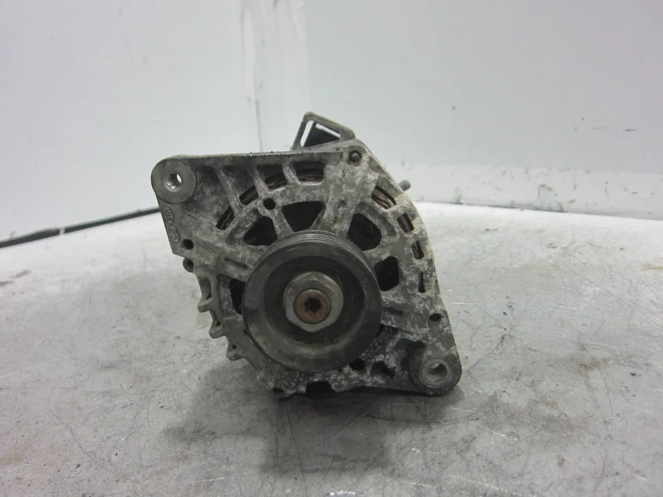 Foto de ALTERNADOR HYUNDAI I20 (GB) referencia 3730003355