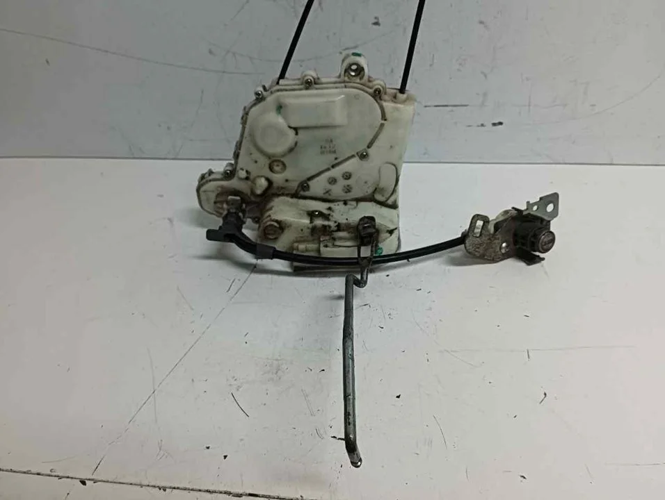 Foto de CERRADURA PUERTA DELANTERA IZQUIERDA HONDA JAZZ (GG) 1.2 CAT (90 CV / 66 KW) referencia SWA