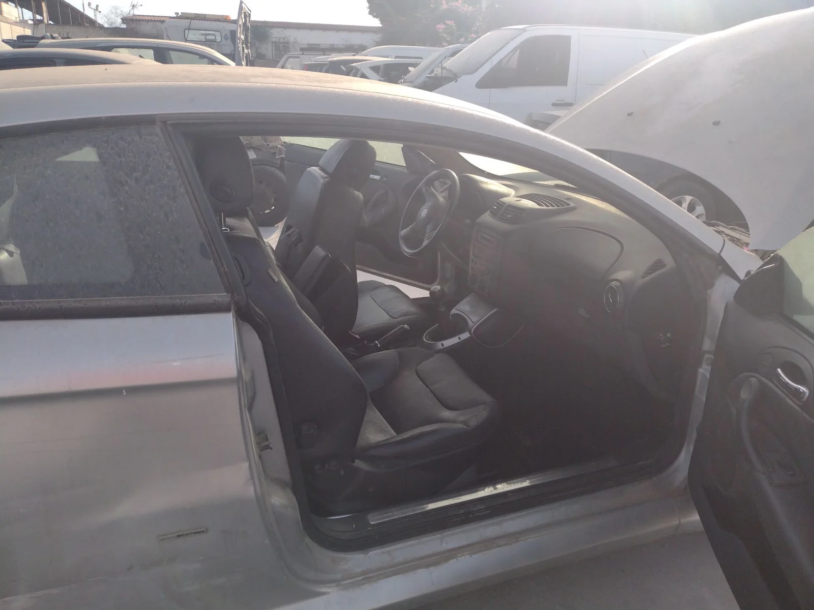Foto de GOMAS CONTORNO PUERTA ALFA ROMEO GT (125) 1.9 JTD (M) 16V CAT (150 CV / 110 KW)