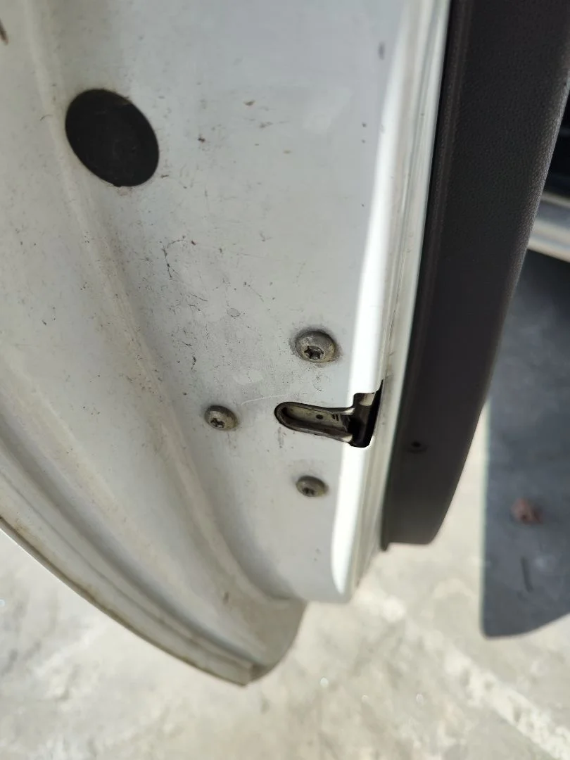 Foto de CERRADURA PUERTA DELANTERA IZQUIERDA OPEL CORSA D 1.3 16V CDTI (75 CV / 55 KW) referencia 13258270