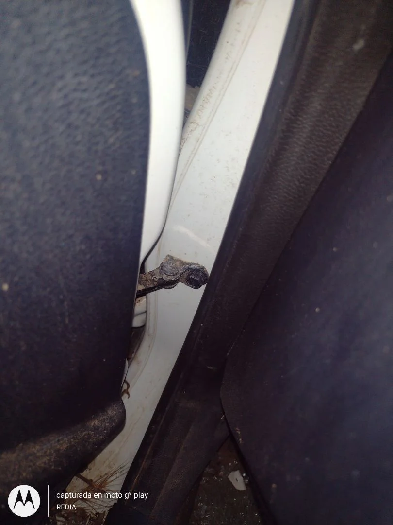 Foto de RETENEDOR PUERTA KIA RIO (UB) 1.2 CAT (86 CV / 63 KW)