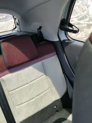 Foto de CINTURON SEGURIDAD TRASERO IZQUIERDO CITROEN C4 CACTUS 1.2 12V VTi (82 CV / 60 KW)
