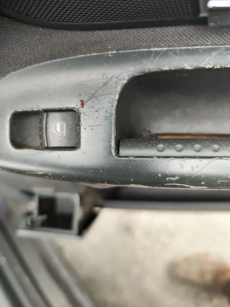 Foto de MANDO ELEVALUNAS TRASERO DERECHO VOLKSWAGEN SHARAN (7M6/7M9) 1.9 TDI (116 CV / 85 KW)
