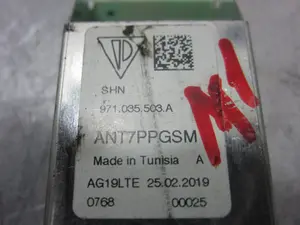 Foto de MODULO ELECTRONICO PORSCHE CAYENNE (TIPO 92A) referencia 971035503A foto 3
